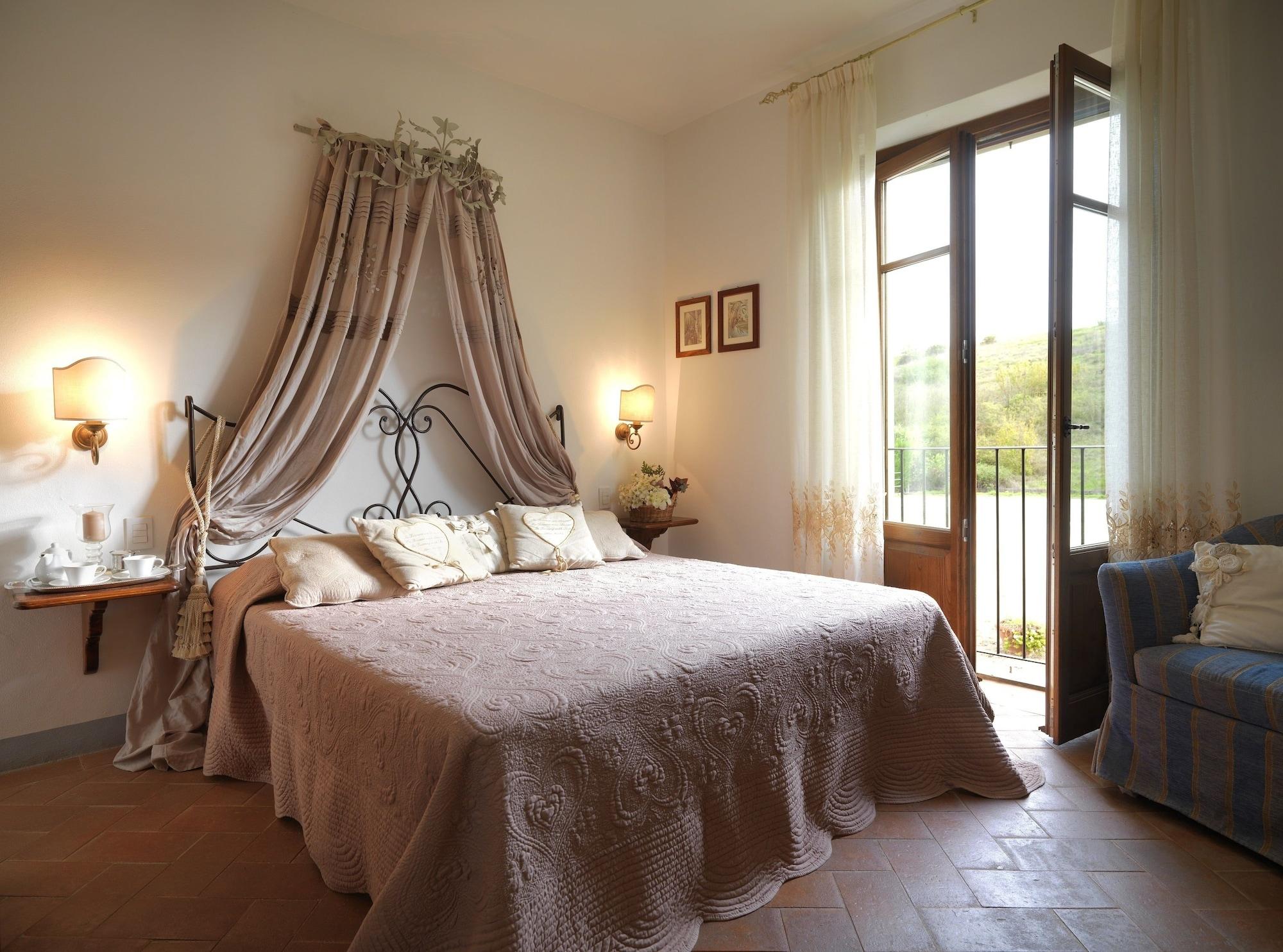 Appartamenti Agriturismo La Canonica เชร์ตาลโด ภายนอก รูปภาพ